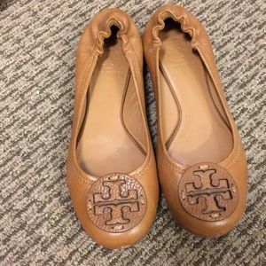 Tory Burch Reva Flats cognac